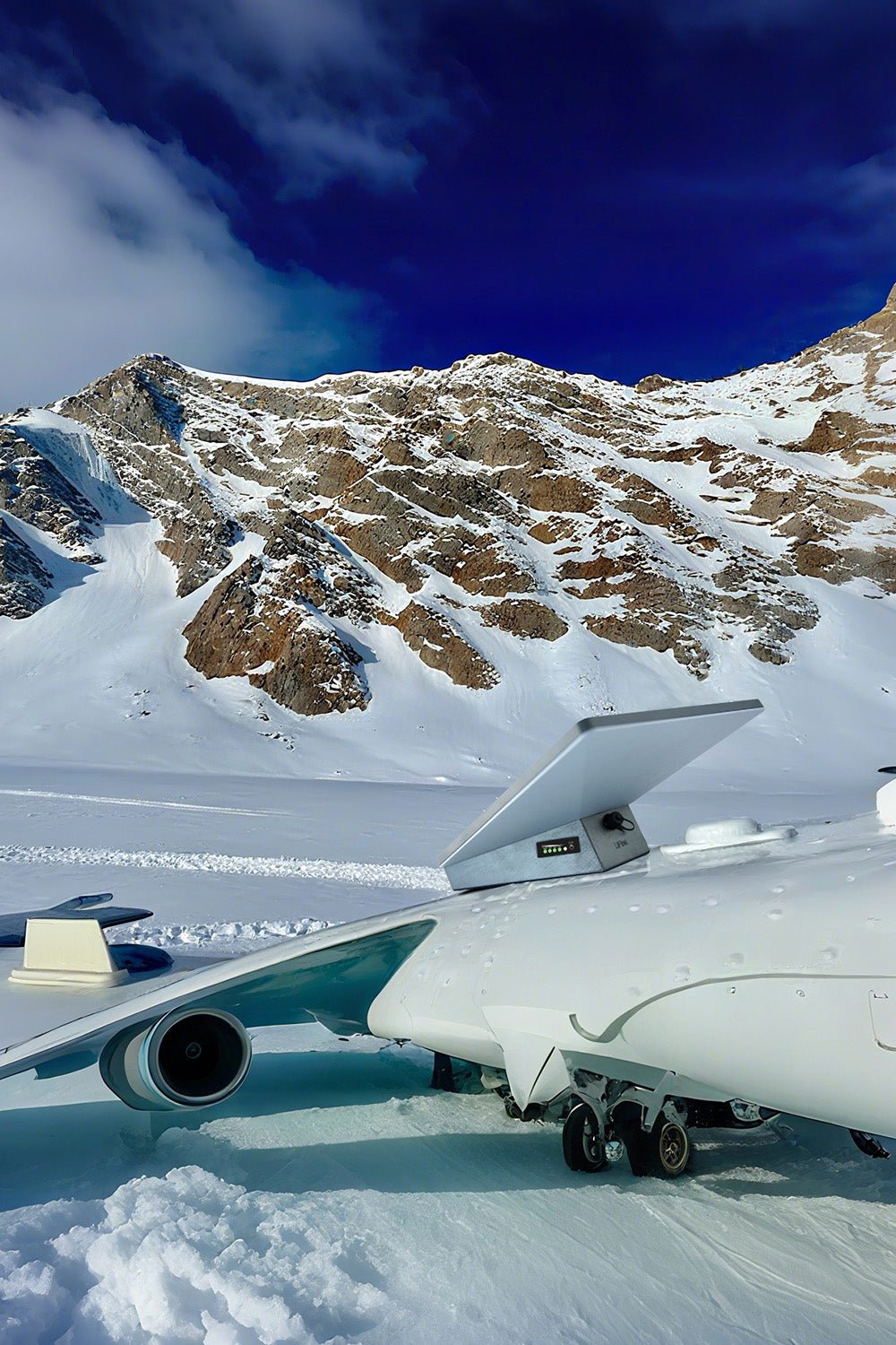 LiFirst Solar-Ready Battery: 9H+ Power for Starlink Mini in Extreme Adventures - LiFirstPOWER